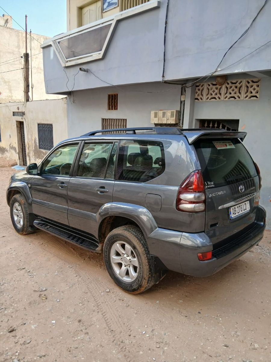 TOYOTA LAND CRUISER PRADO 2009 – 4×4 - photo 3