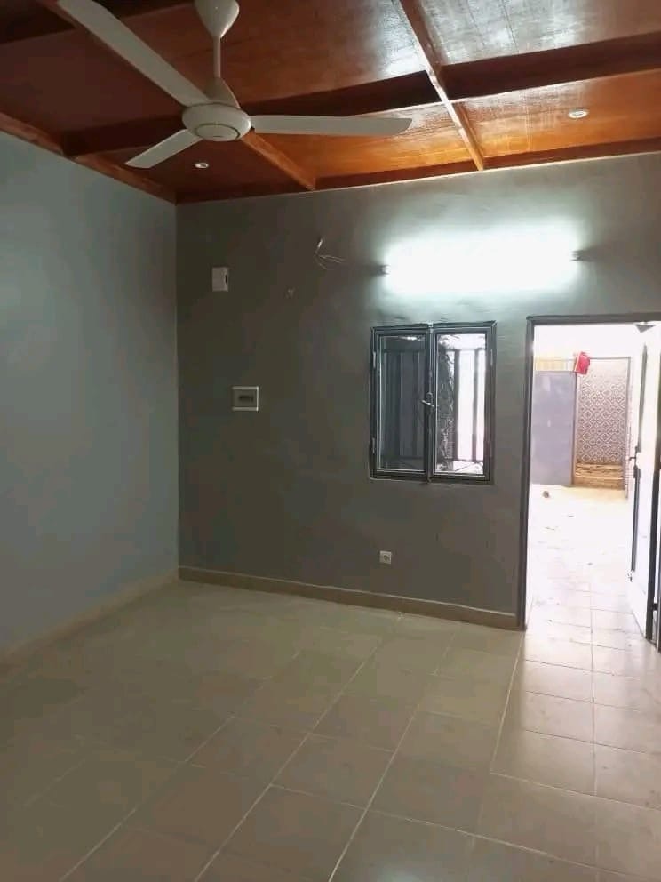 Maison en location - photo 2