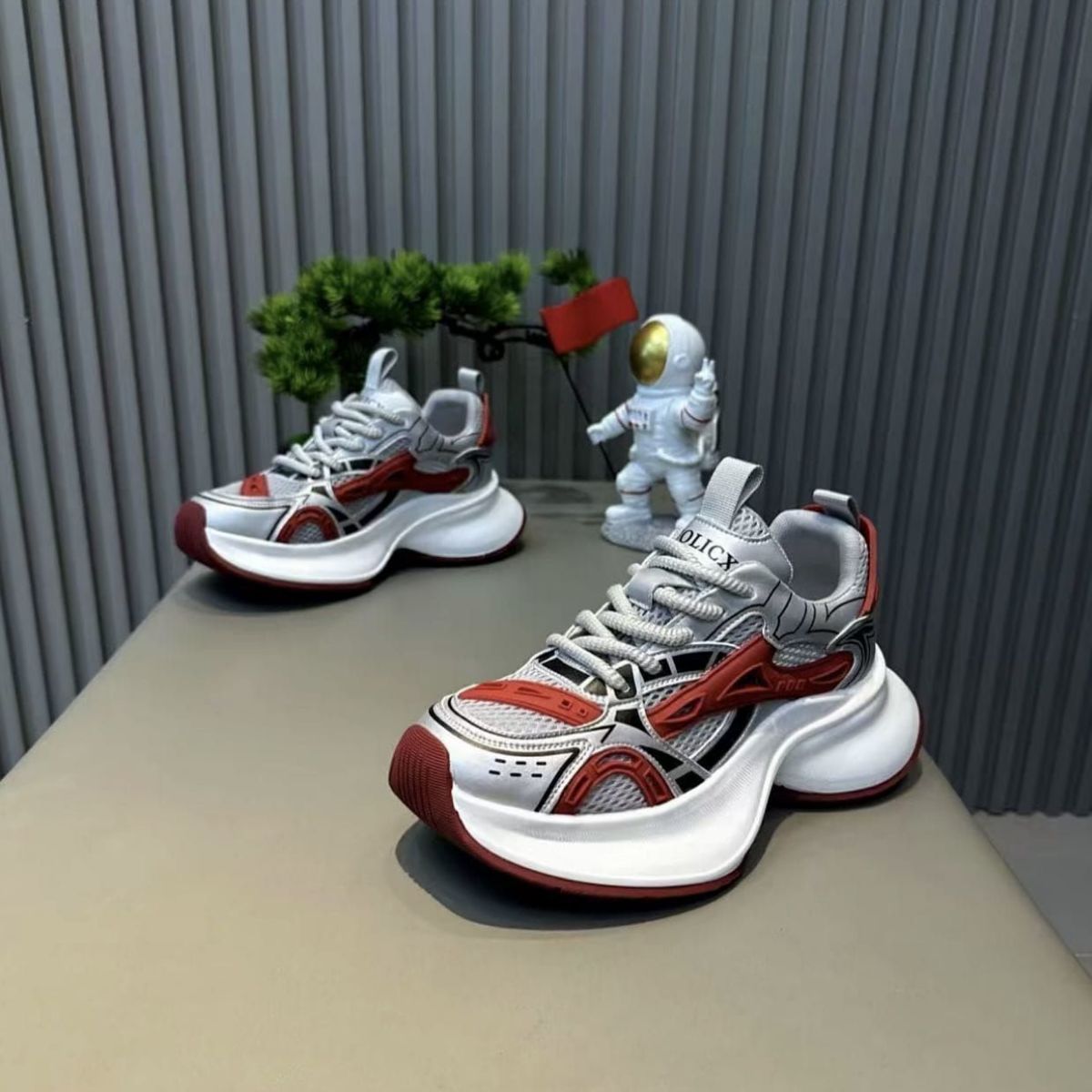 Paire de baskets - photo 2