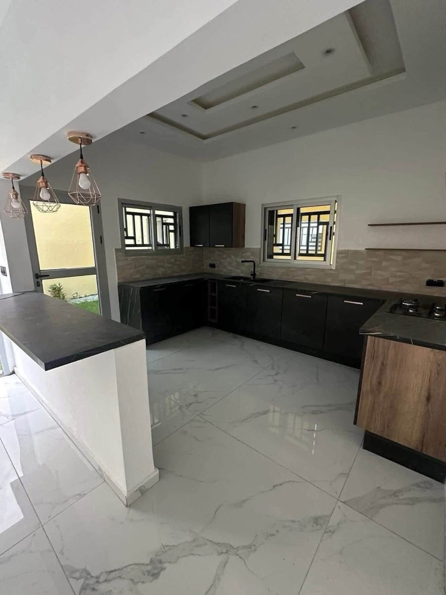 Duplex de 5 pièces en vente - photo 2