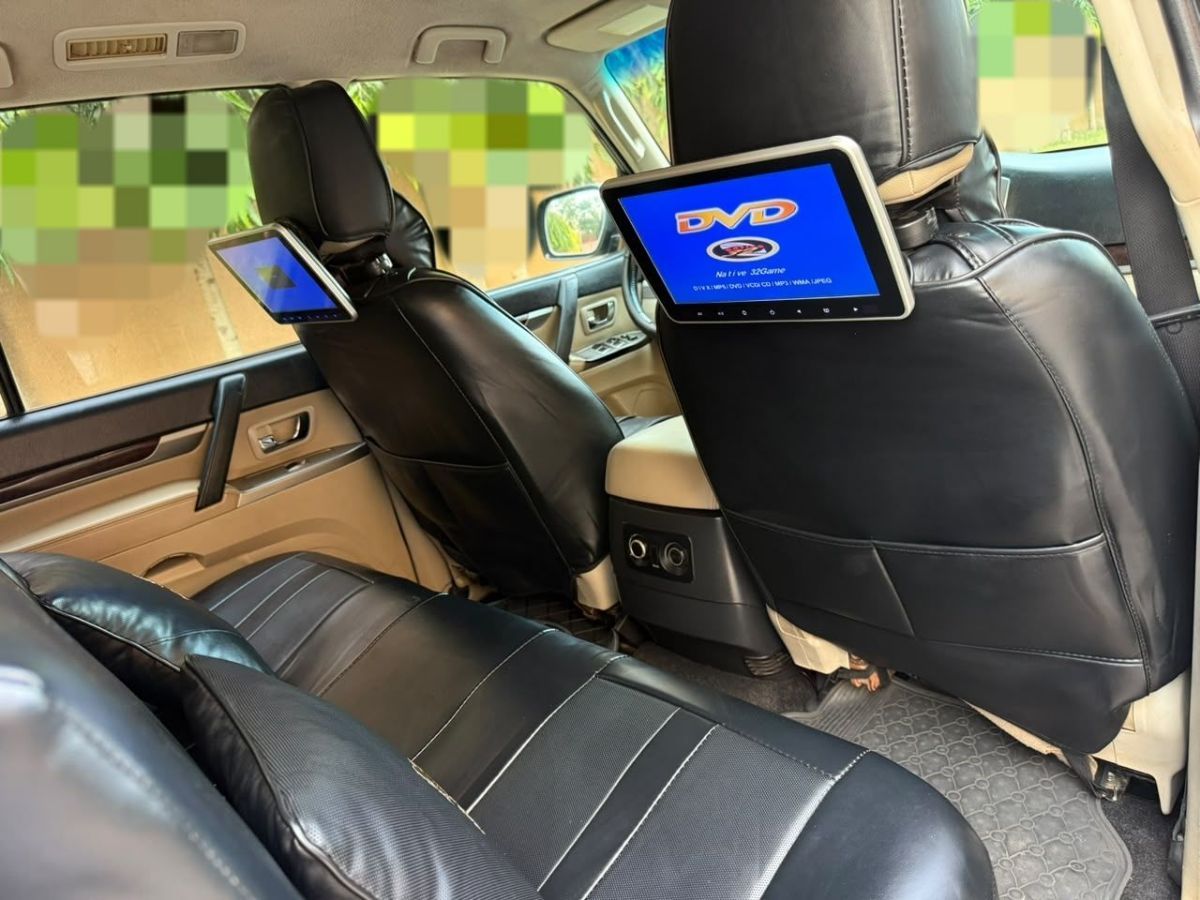 MITSUBISHI PAJERO ANNÉE 2024 - photo 3