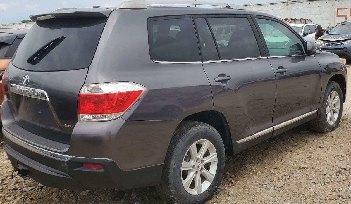 TOYOTA HIGHLANDER à un prix Bon. - photo 2