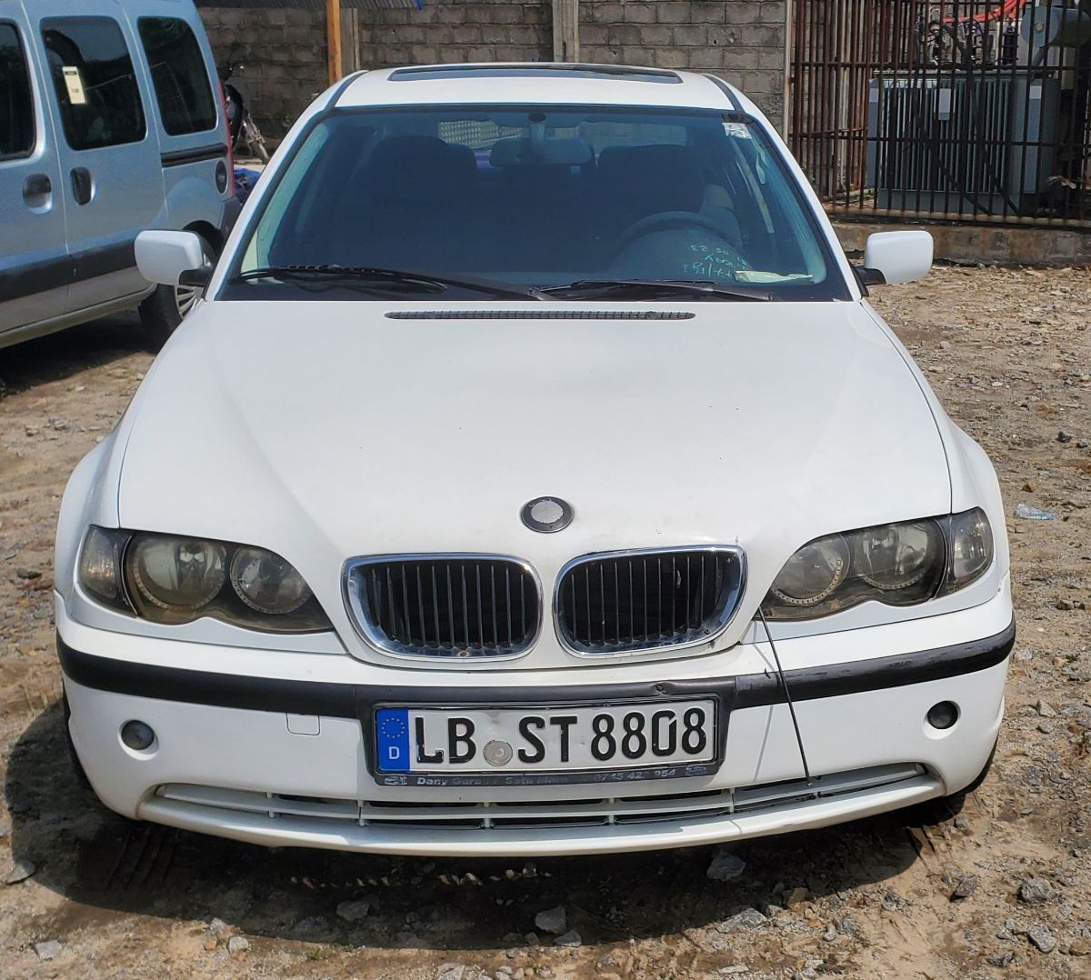 BMW 318i