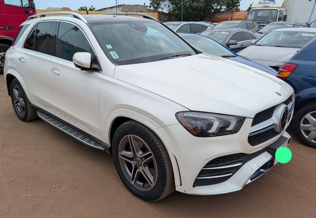 Mercedes Benz GLE 350 - photo 3