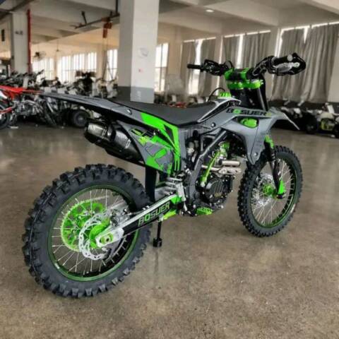 Moto cross BOSUER  300cc puissante TBE