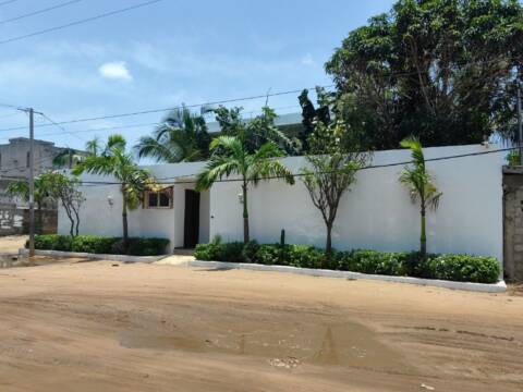 Villa de 5 pièces à  vendre,Fidjrossè – Bénin