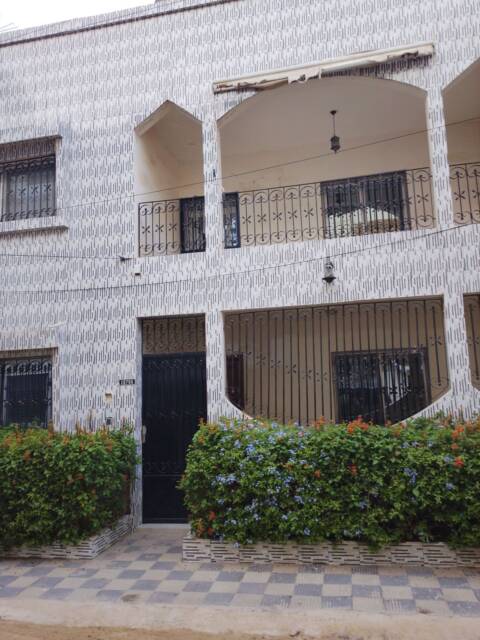 Villa à la sicap foire