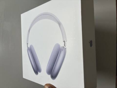 Airpods max