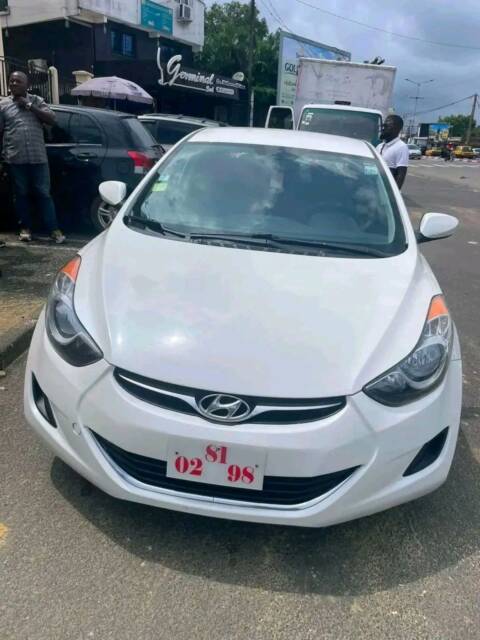 Hyundai elantra