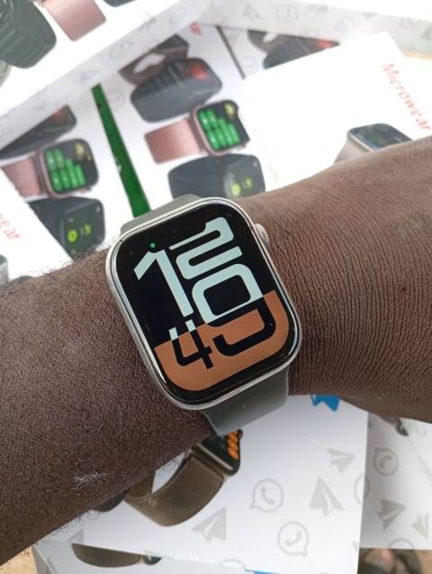 Microwear S12 année 2026 smart watch premium