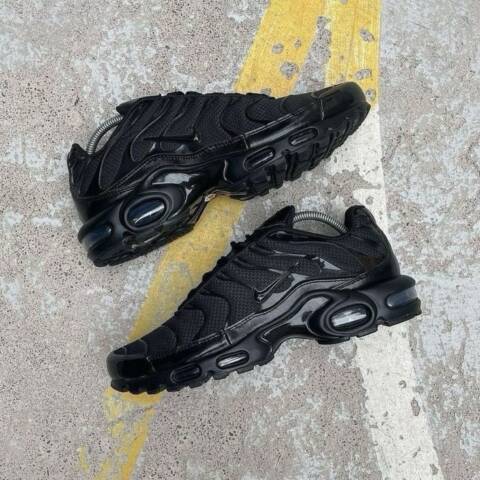 Basket Nike TN