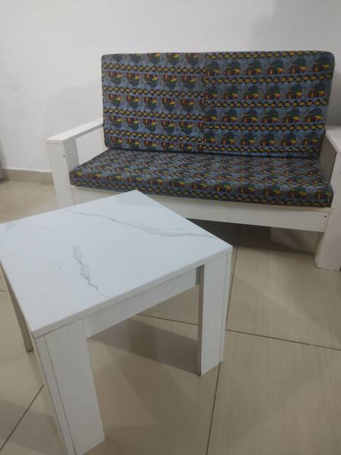 Ensemble canapé + table