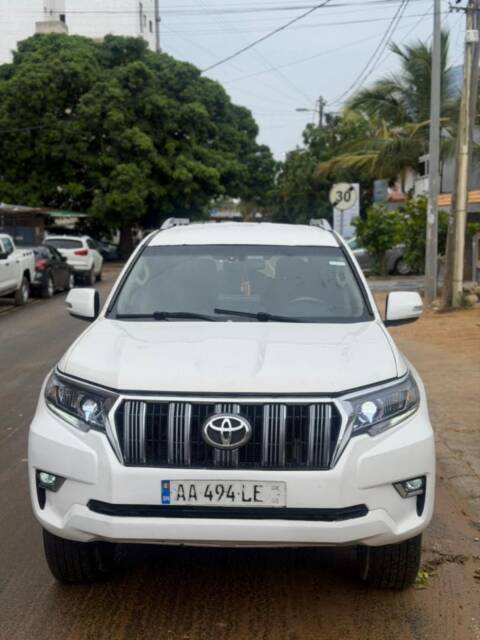 Toyota prado land cruiser VX 2013 à vendre