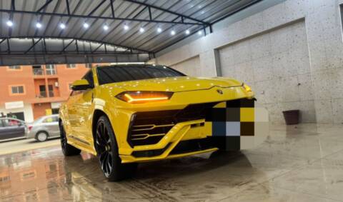 Lamborghini URUS