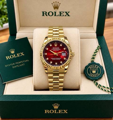 Montre homme élégante avec boîte