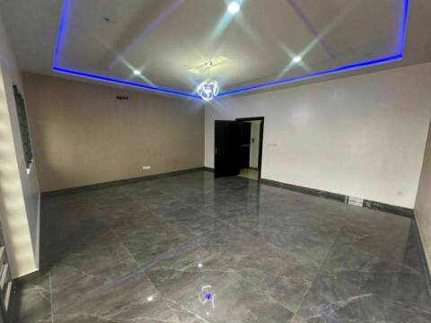APPARTEMENT TRÈS LUMINEUX À LOUER À COTONOU AGLA