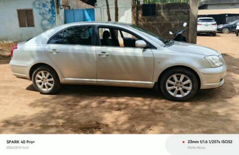 Toyota Avensis Papa