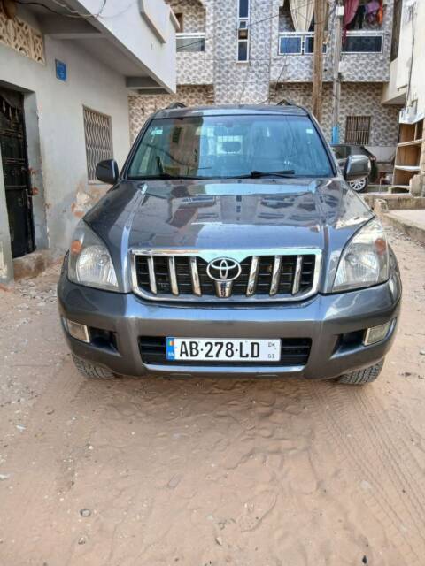 TOYOTA LAND CRUISER PRADO 2009 – 4×4