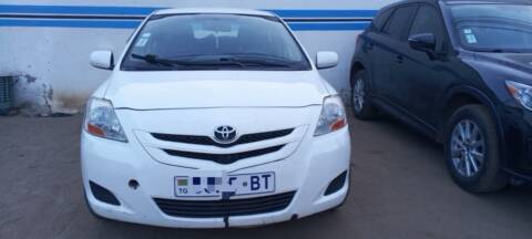 Toyota Yaris disponible pour la location