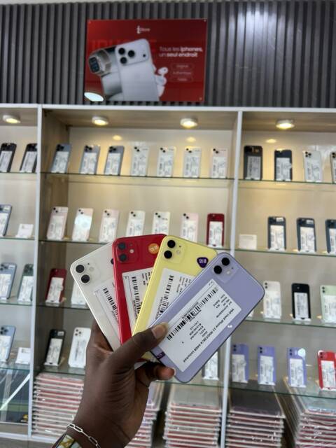 iPhone 11 simple venu authentique