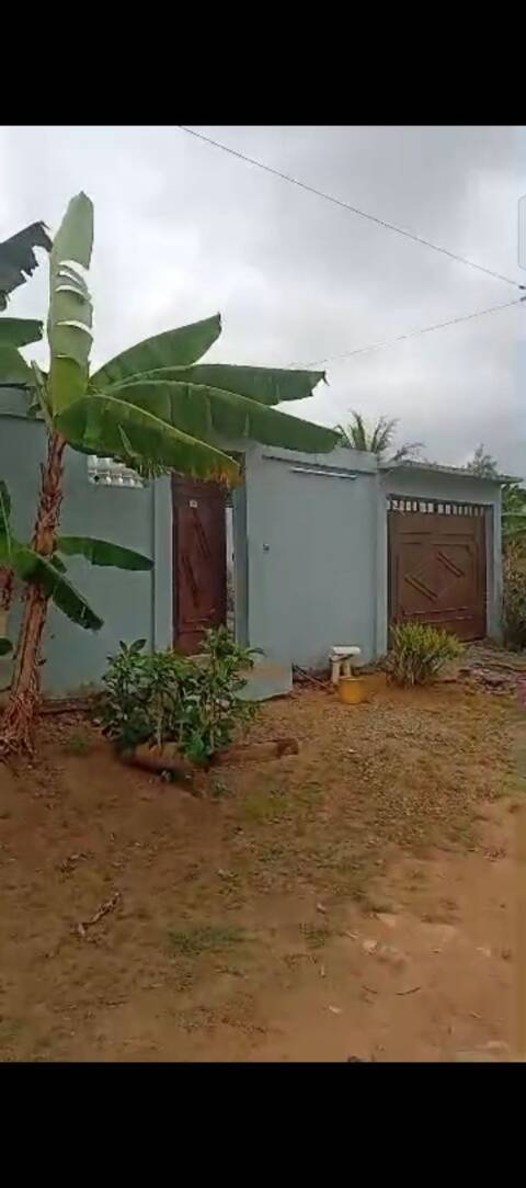 VENTE VILLA BASSE DE 05 PIÈCES