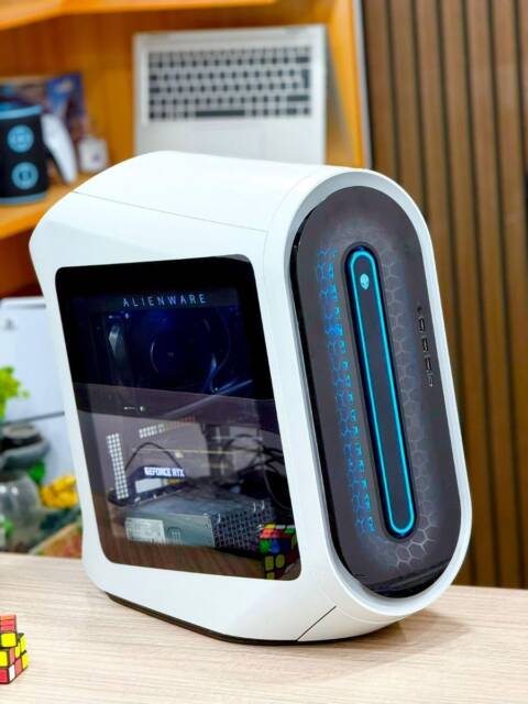 Ordinateur de bureau gaming ALIENWARE AURORA R13
